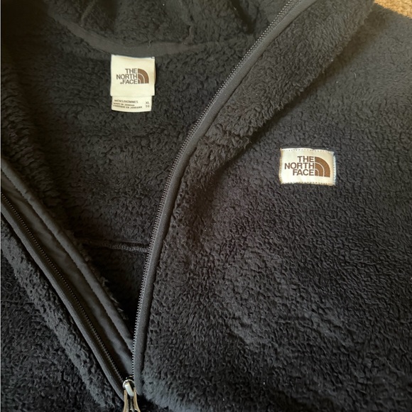 Mens The North Face Campshire Sherpa Fleece Hoodie - Picture 2 of 4